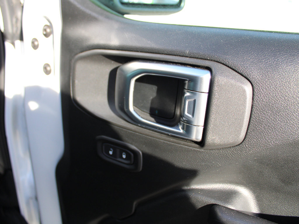 Used 2020 Jeep Gladiator Sport w/ Quick Order Package 24S image 18