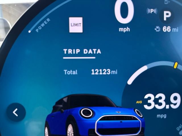 Used 2025 MINI Cooper S image 16