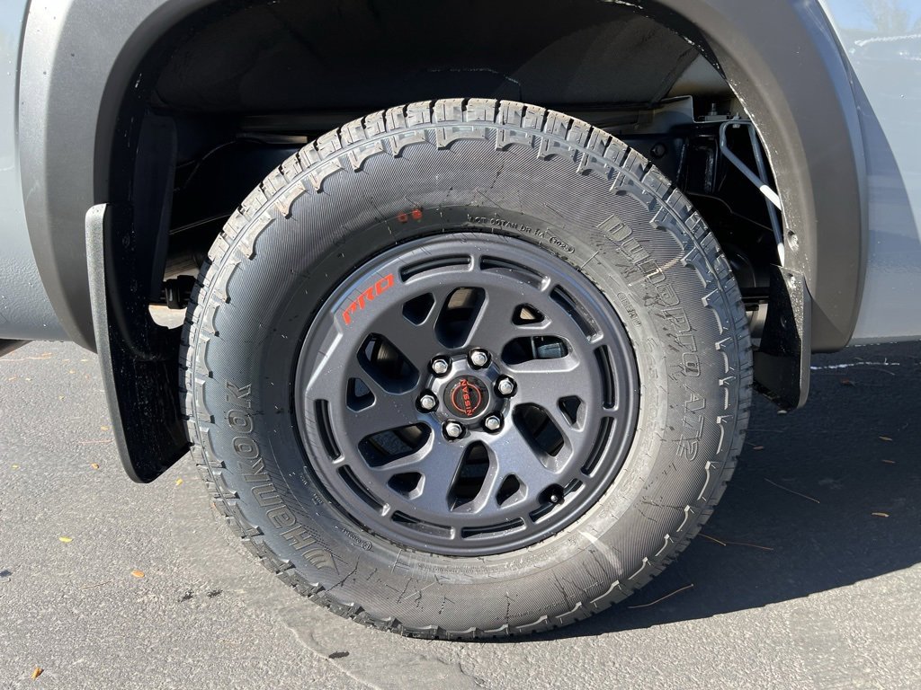 New 2026 Nissan Frontier PRO-4X w/ Pro-4x Convenience Package image 8