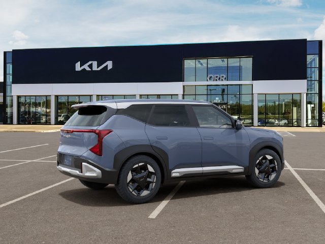 New 2027 Kia Seltos S FWD image 6