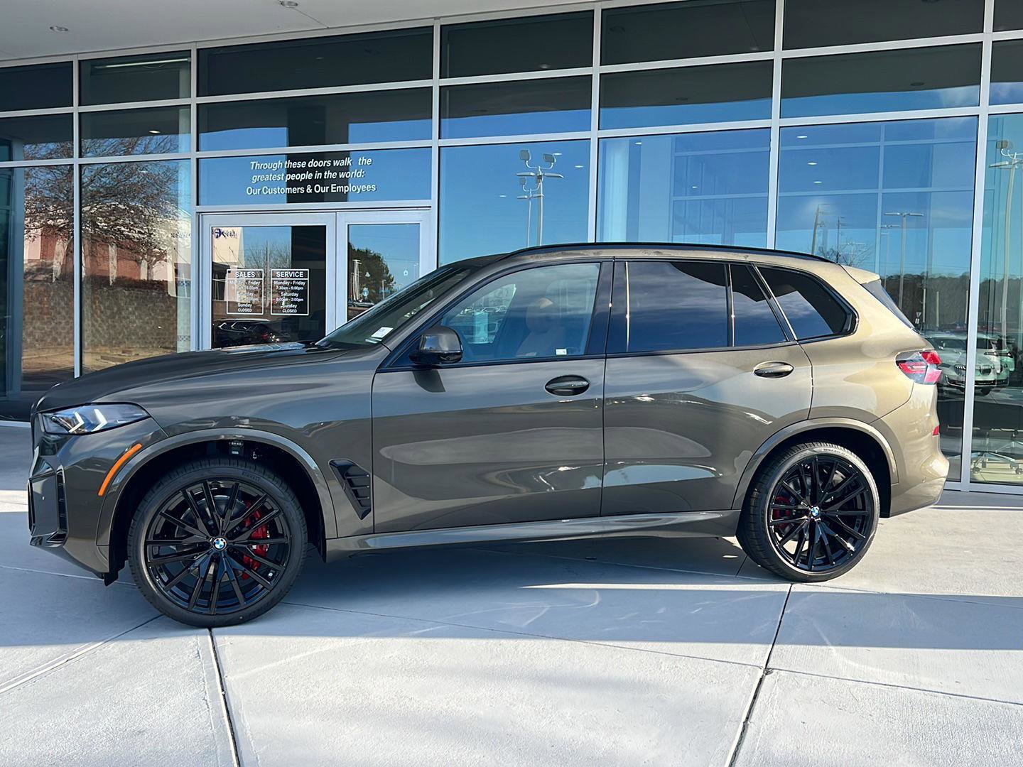 New 2026 BMW X5 sDrive40i image 4