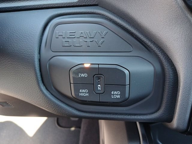 New 2026 RAM 3500 Big Horn AWD/4WD image 43