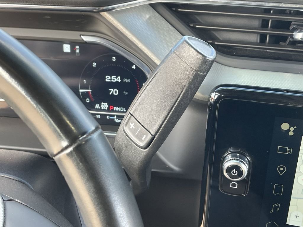 Used 2025 GMC Sierra 2500 Denali w/ Denali Reserve Package image 16