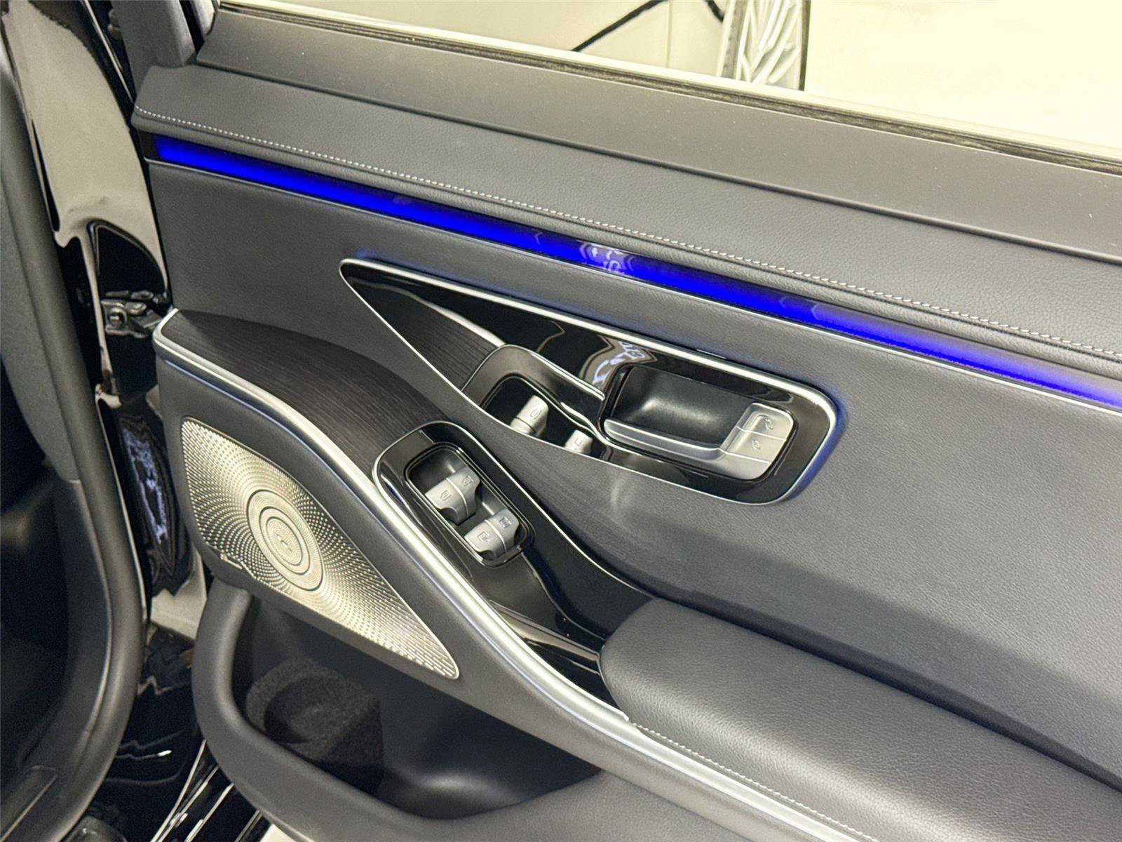 Used 2023 Mercedes-Benz S 500 4MATIC image 27