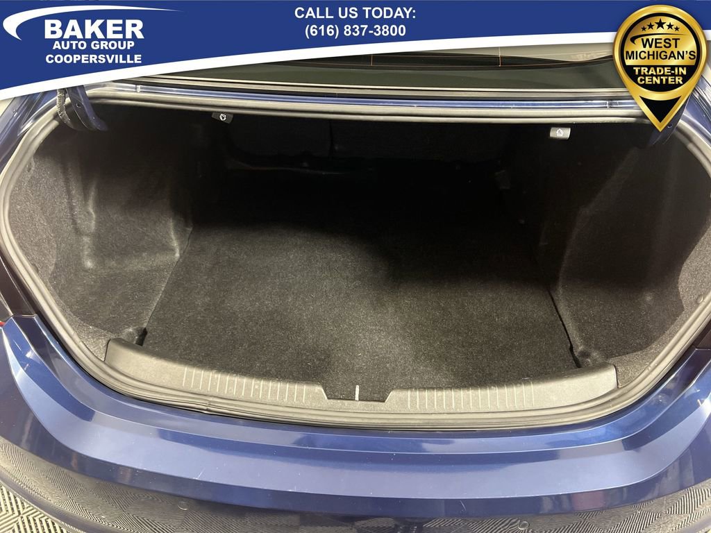 Used 2020 Chevrolet Malibu LT image 25