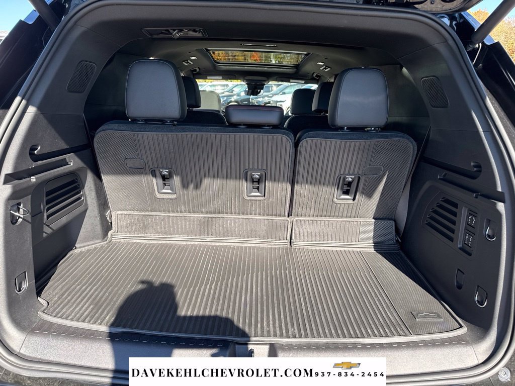 Used 2024 Chevrolet Traverse RS AWD/4WD image 35