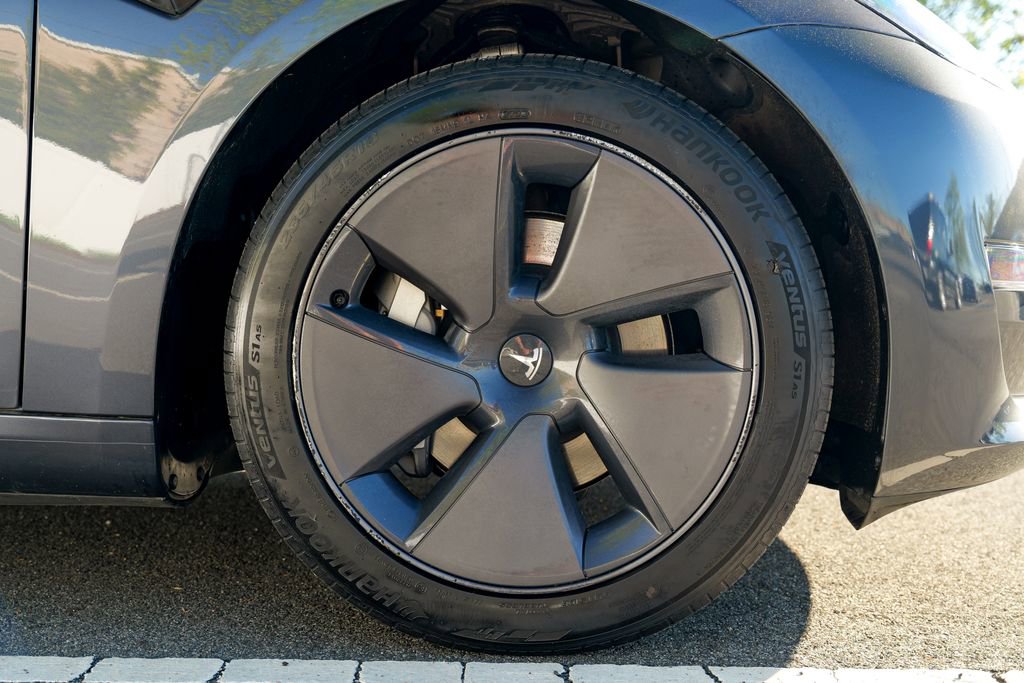 Used 2023 Tesla Model 3 Standard Range RWD image 10
