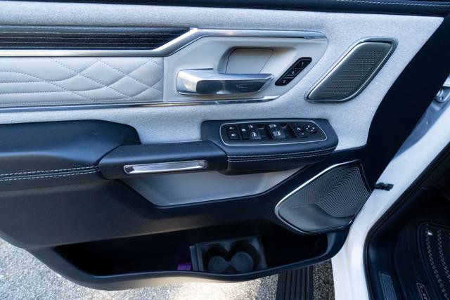 Used 2024 RAM 1500 Limited image 13