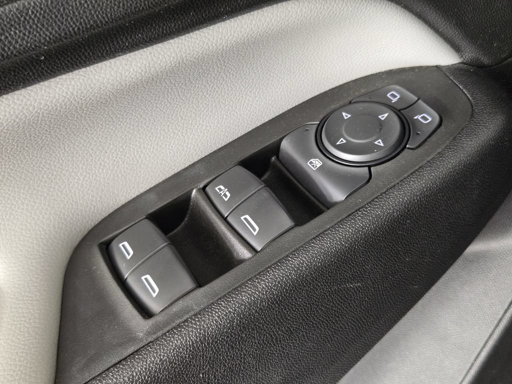 Used 2022 Chevrolet Equinox LS w/ LS Convenience Package FWD image 24
