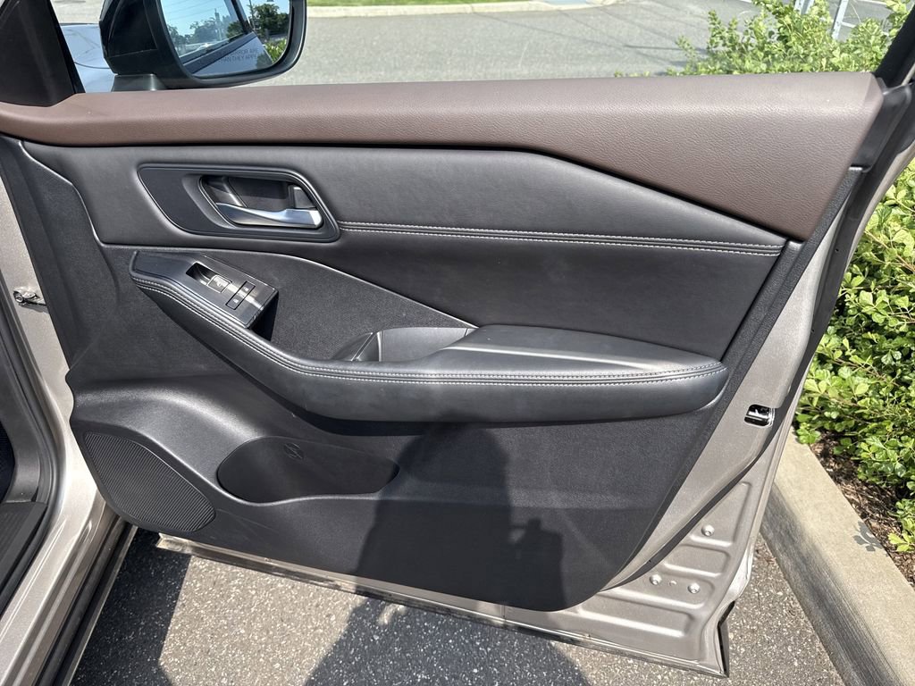 Certified 2022 Nissan Rogue SL image 30