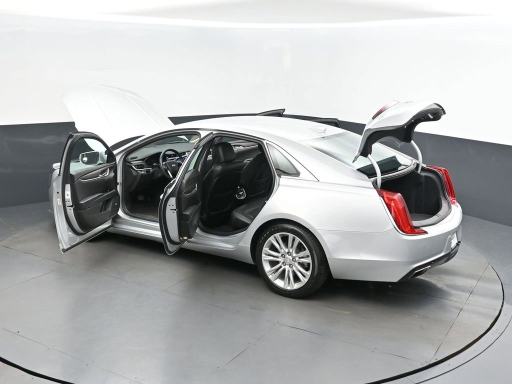 Used 2018 Cadillac XTS Luxury image 48