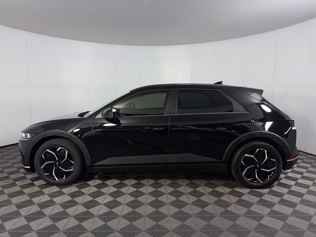 Used 2024 Hyundai Ioniq 5 SEL RWD image 11