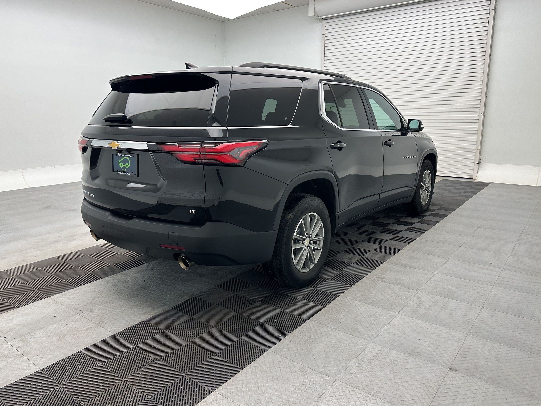 Certified 2023 Chevrolet Traverse LT AWD/4WD image 9