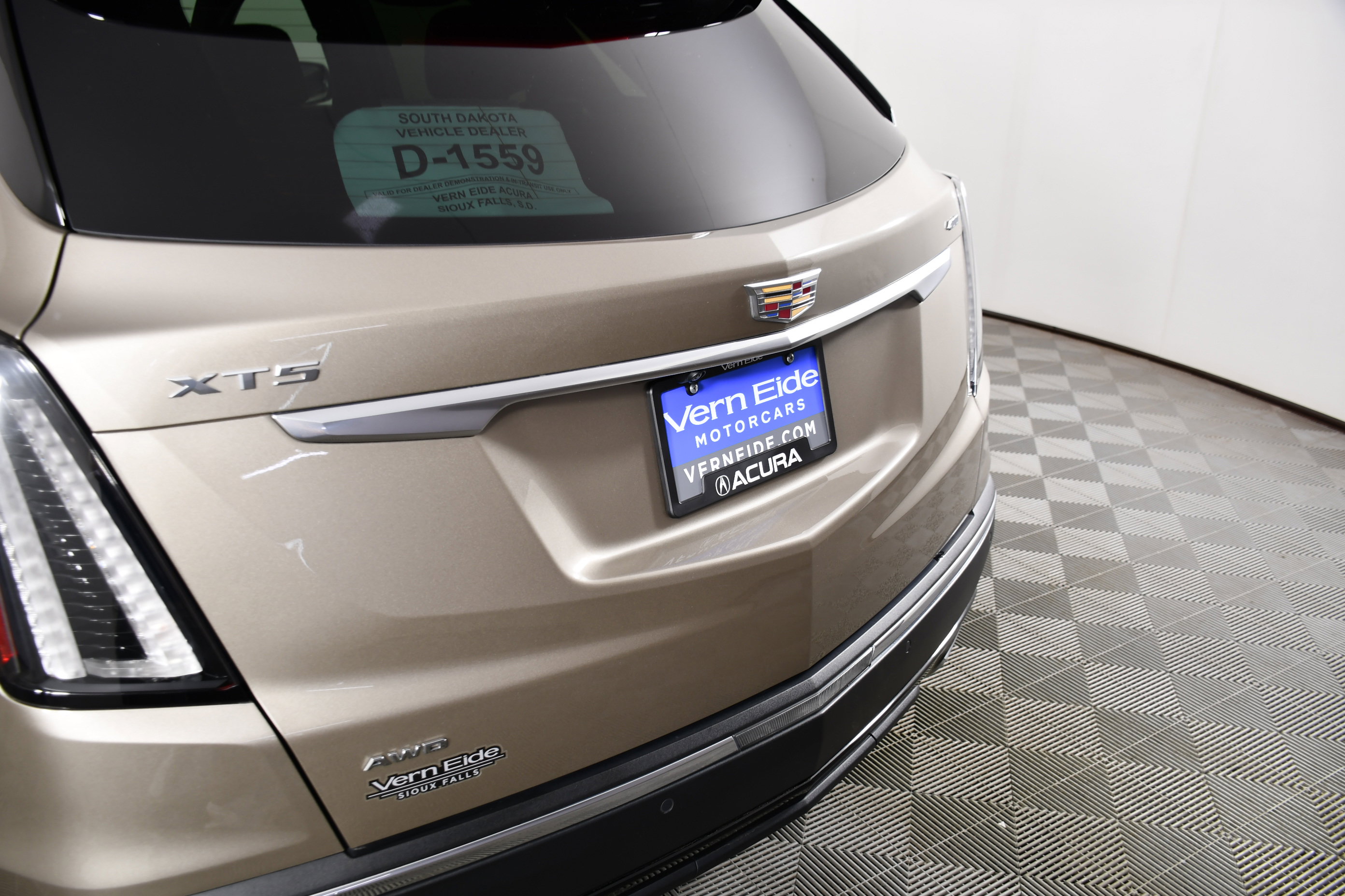 Used 2023 Cadillac XT5 Sportv AWD/4WD image 15