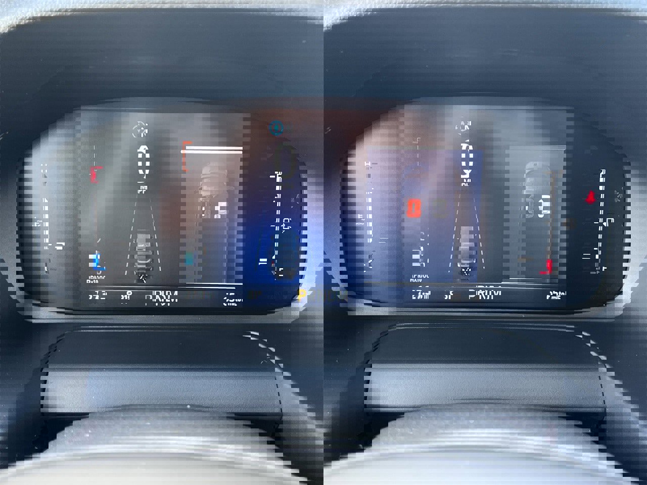 New 2026 Ford Transit 250 148 Medium Roof w/ Load Area Protection Package image 12