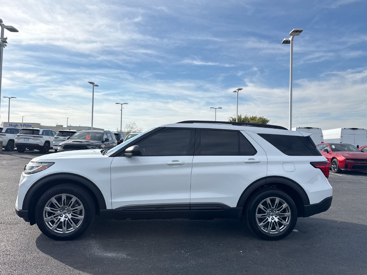 Used 2026 Ford Explorer Active w/ Active Comfort Package AWD/4WD image 6