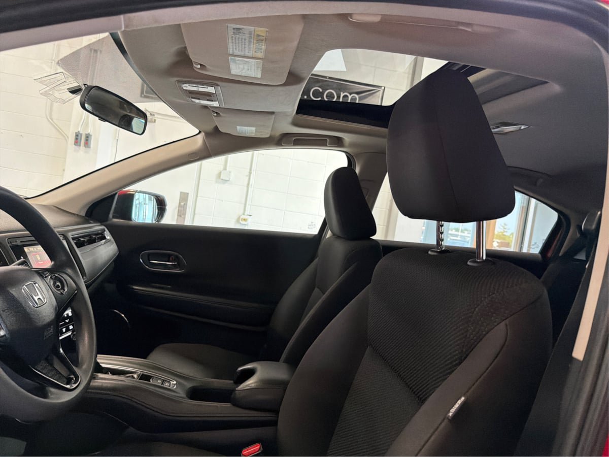Used 2016 Honda HR-V EX image 22