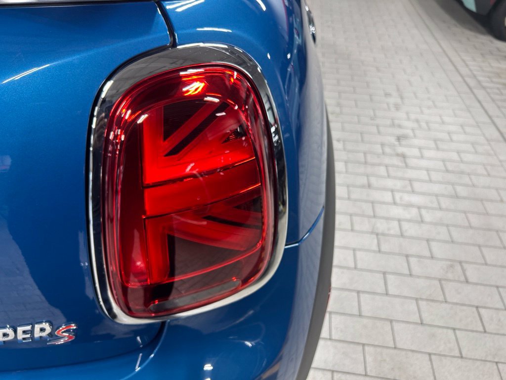 Used 2024 MINI Cooper S FWD image 36
