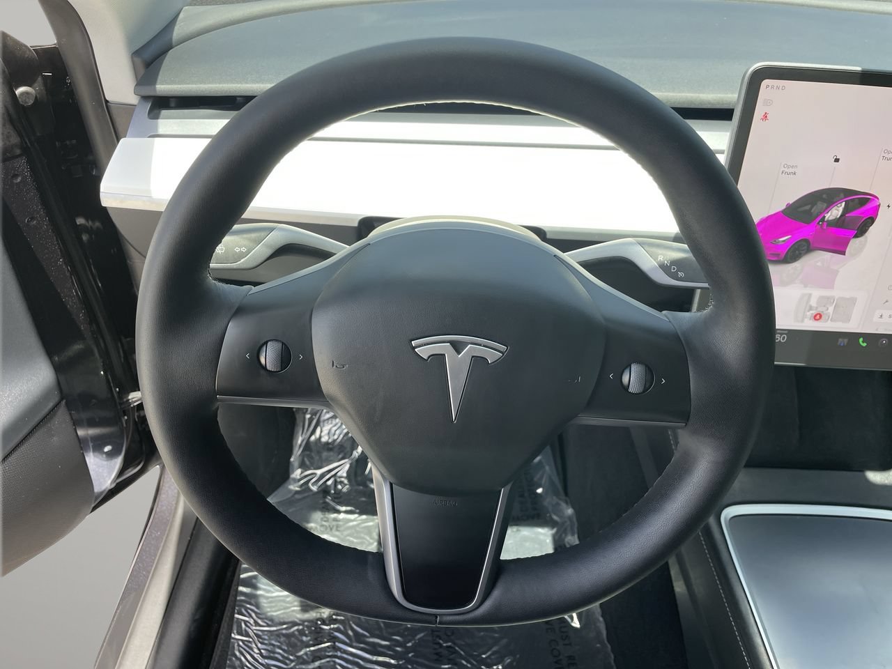 Used 2024 Tesla Model Y Long Range AWD/4WD image 29