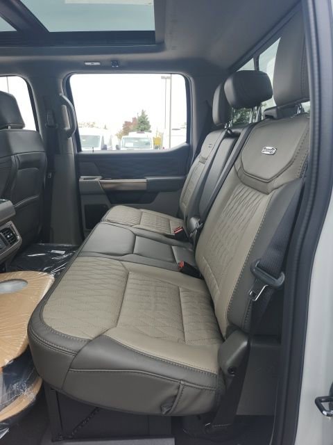 New 2026 Ford F450 Platinum image 31
