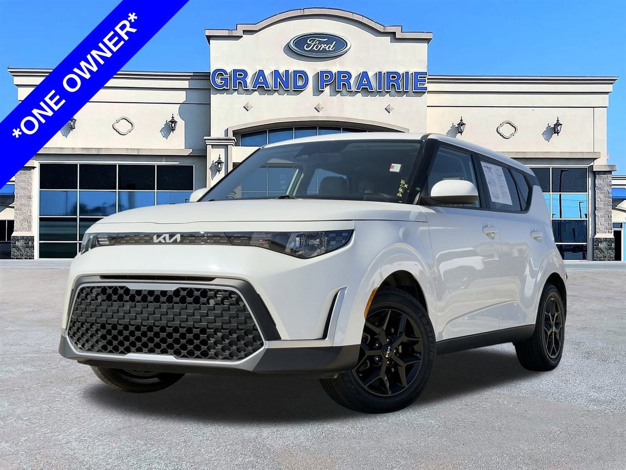 Used 2023 Kia Soul LX w/ Option Group 015