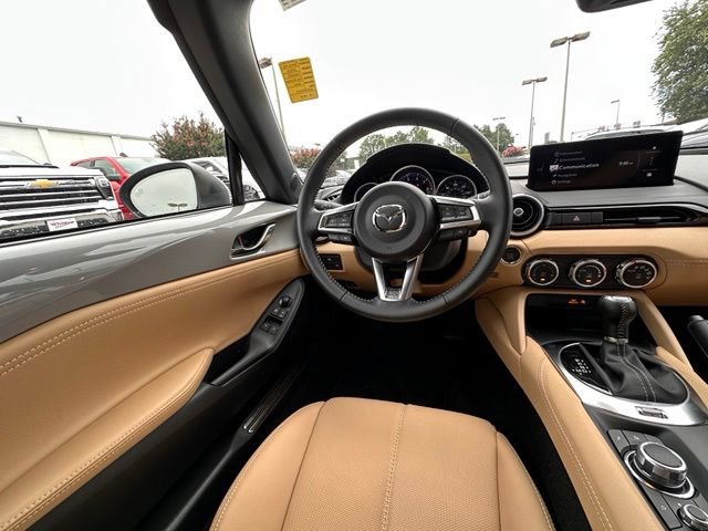 Used 2025 MAZDA MX-5 Miata Grand Touring RWD image 14