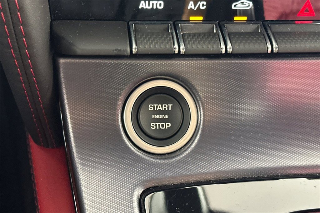 Used 2022 Jaguar F-TYPE Coupe image 23