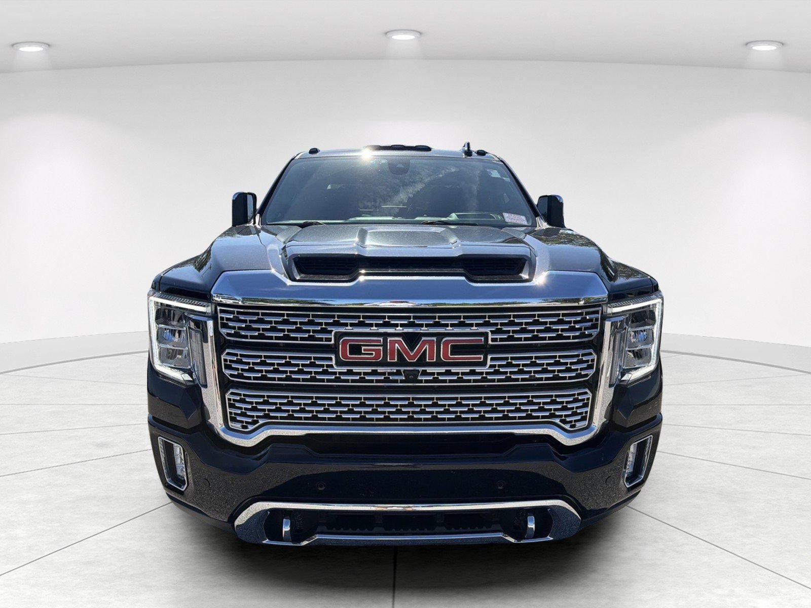 Used 2023 GMC Sierra 2500 Denali w/ Denali Ultimate Package AWD/4WD video 2
