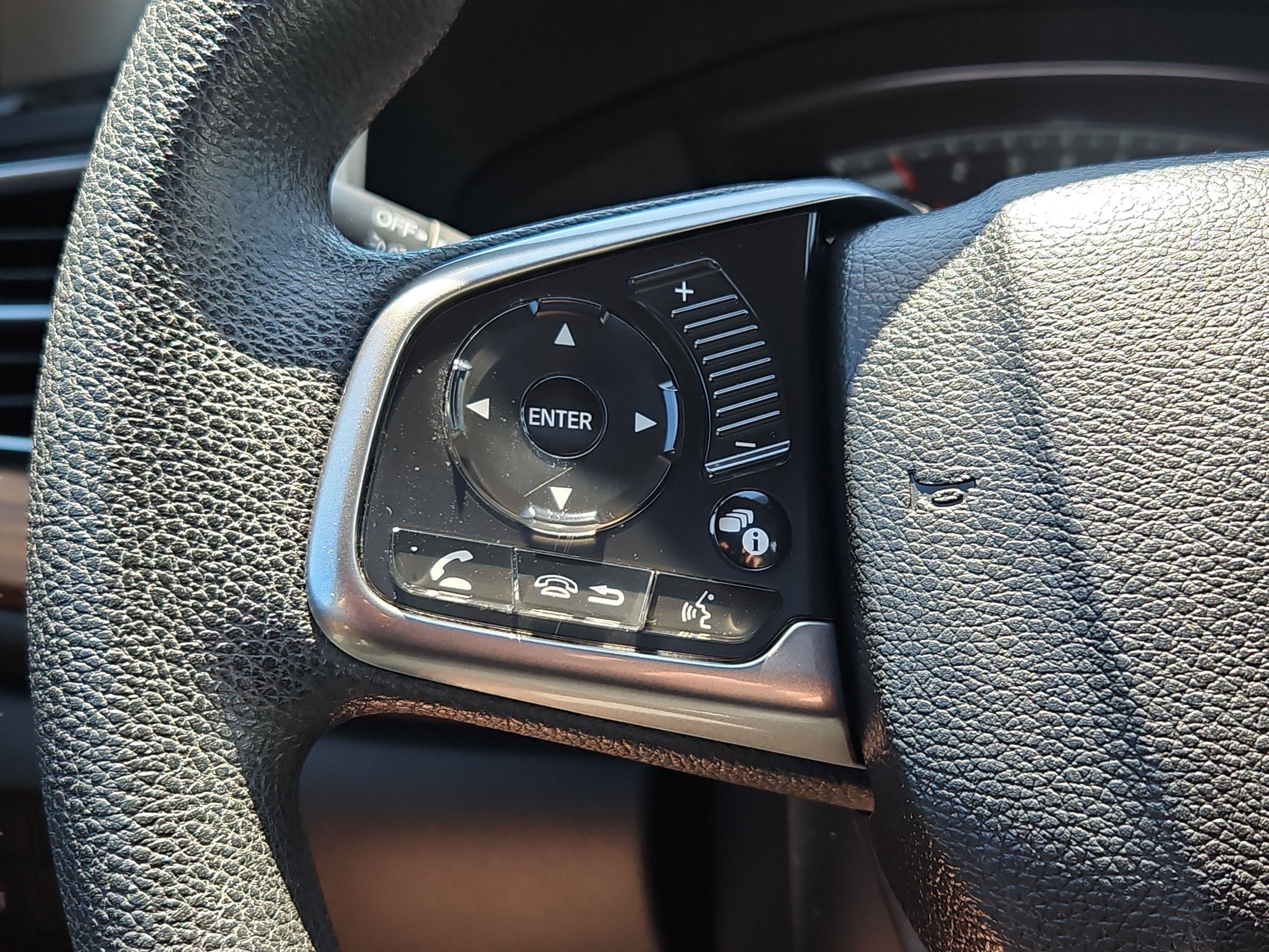 Certified 2018 Honda CR-V EX image 17