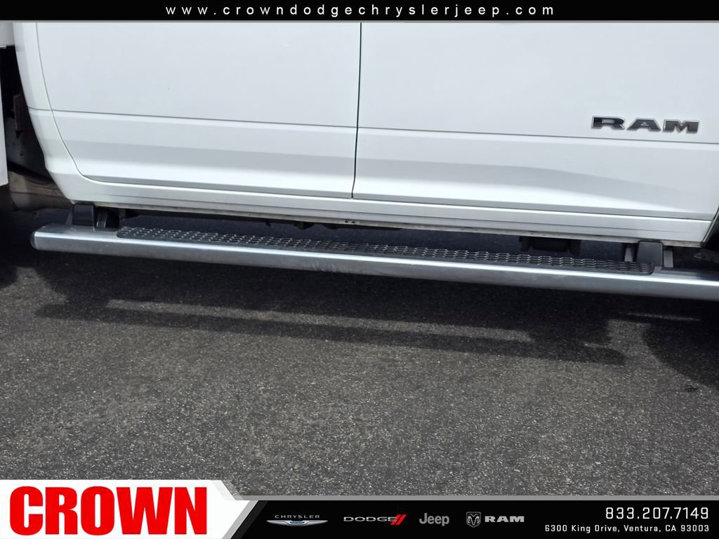 Used 2021 RAM 5500 Tradesman w/ Chrome Appearance Group AWD/4WD image 14