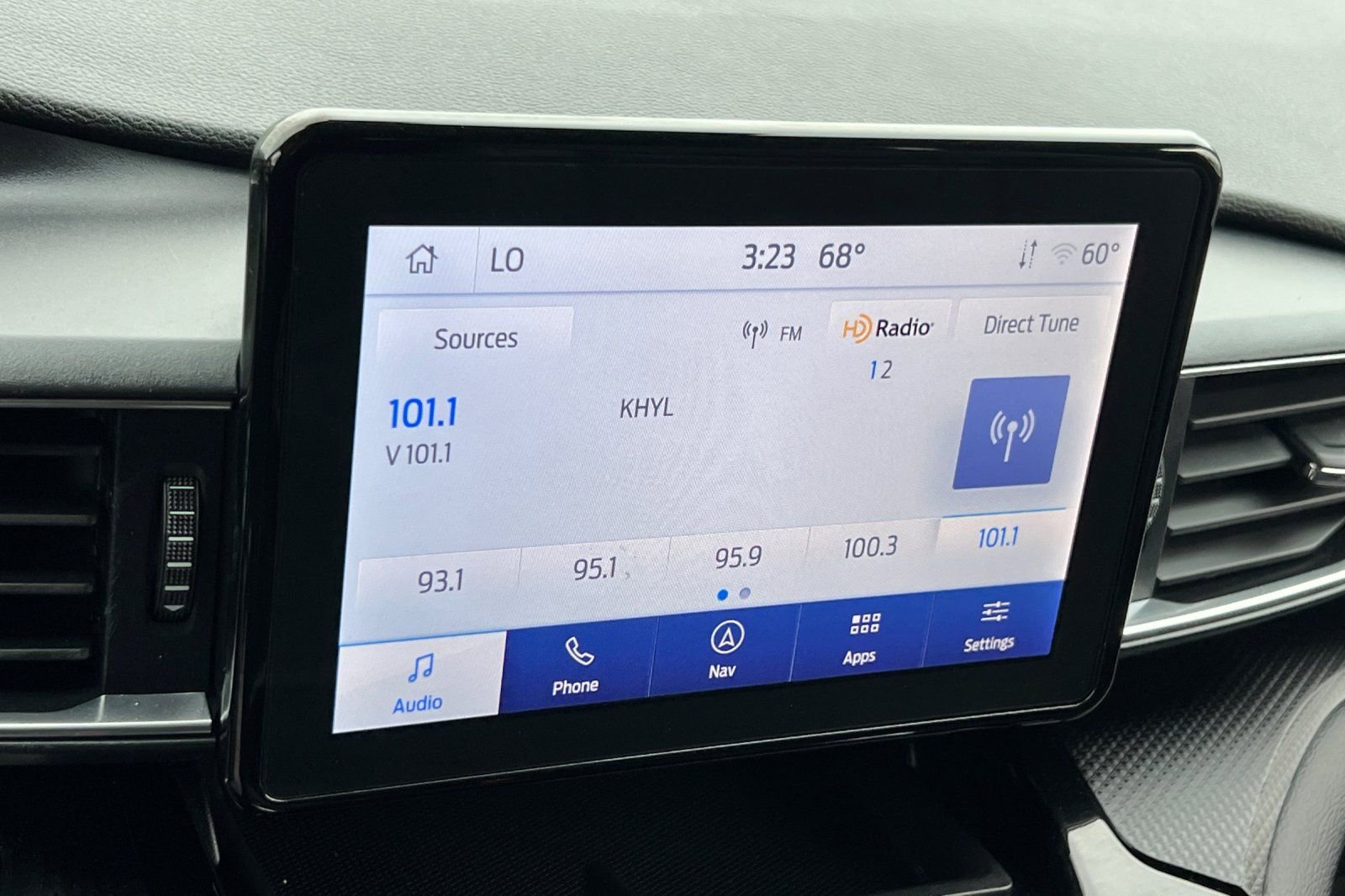 Certified 2022 Ford Explorer ST w/ Equipment Group 401A image 20