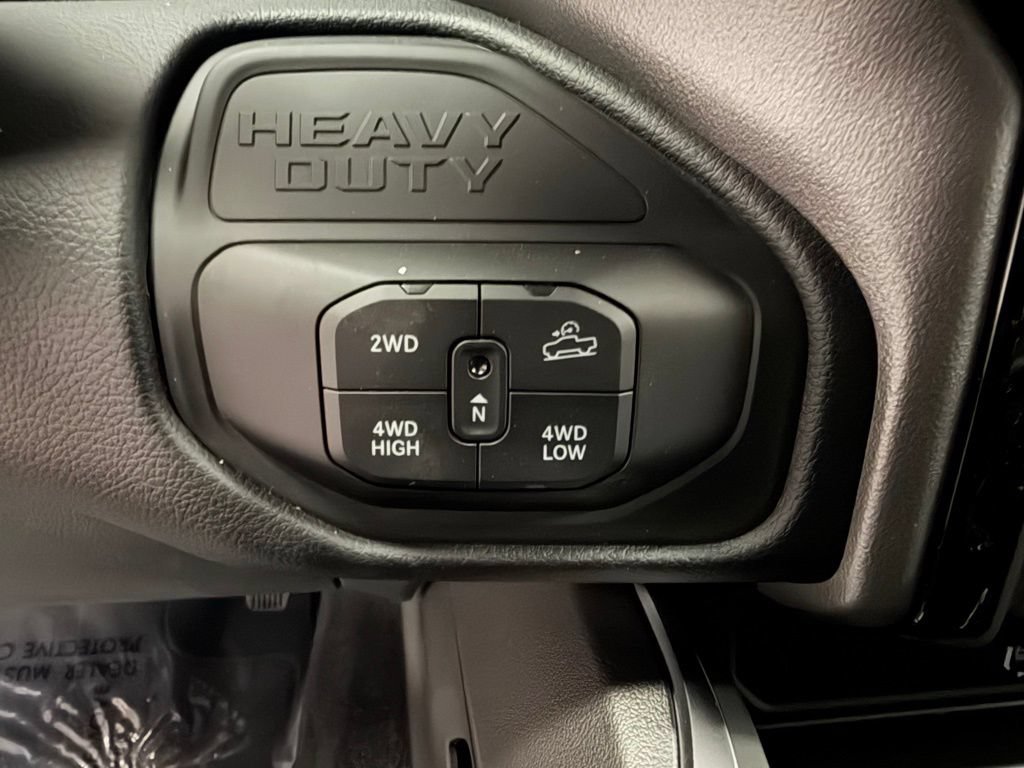 New 2026 RAM 2500 Big Horn AWD/4WD image 23