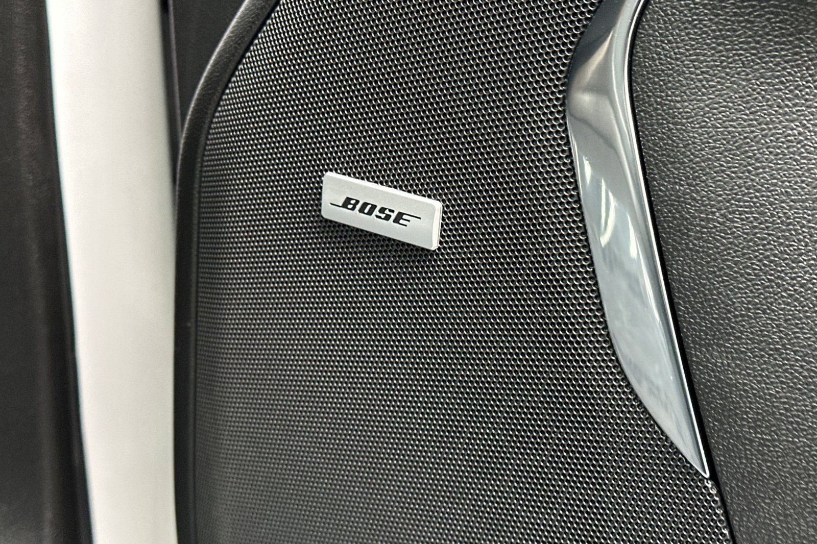 Used 2023 Chevrolet Tahoe High Country image 24