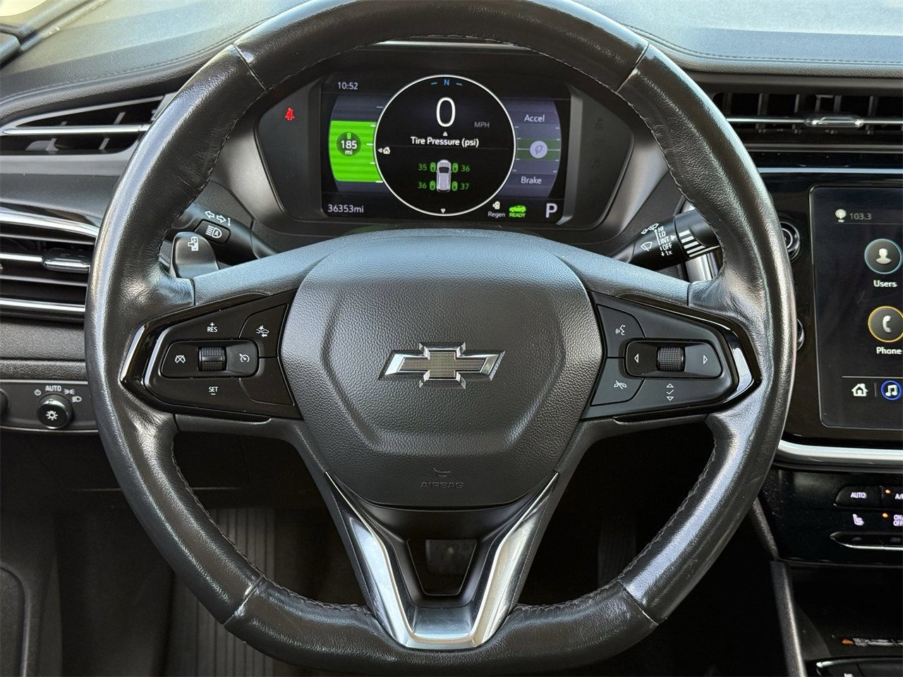 Certified 2023 Chevrolet Bolt EUV LT w/ Comfort Package image 12