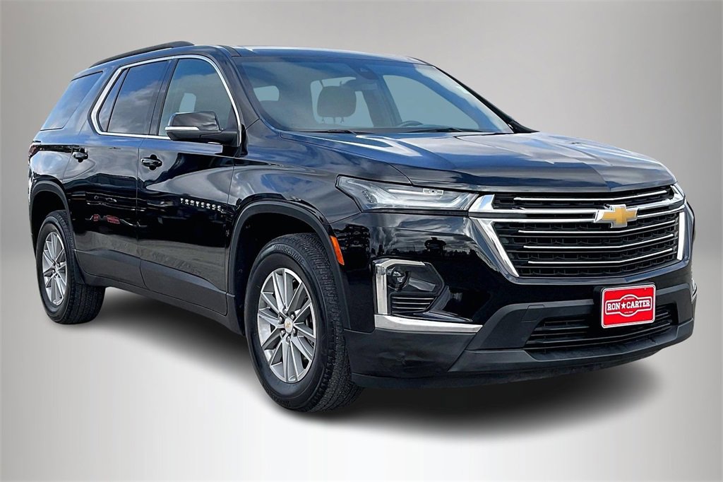 Used 2022 Chevrolet Traverse LT