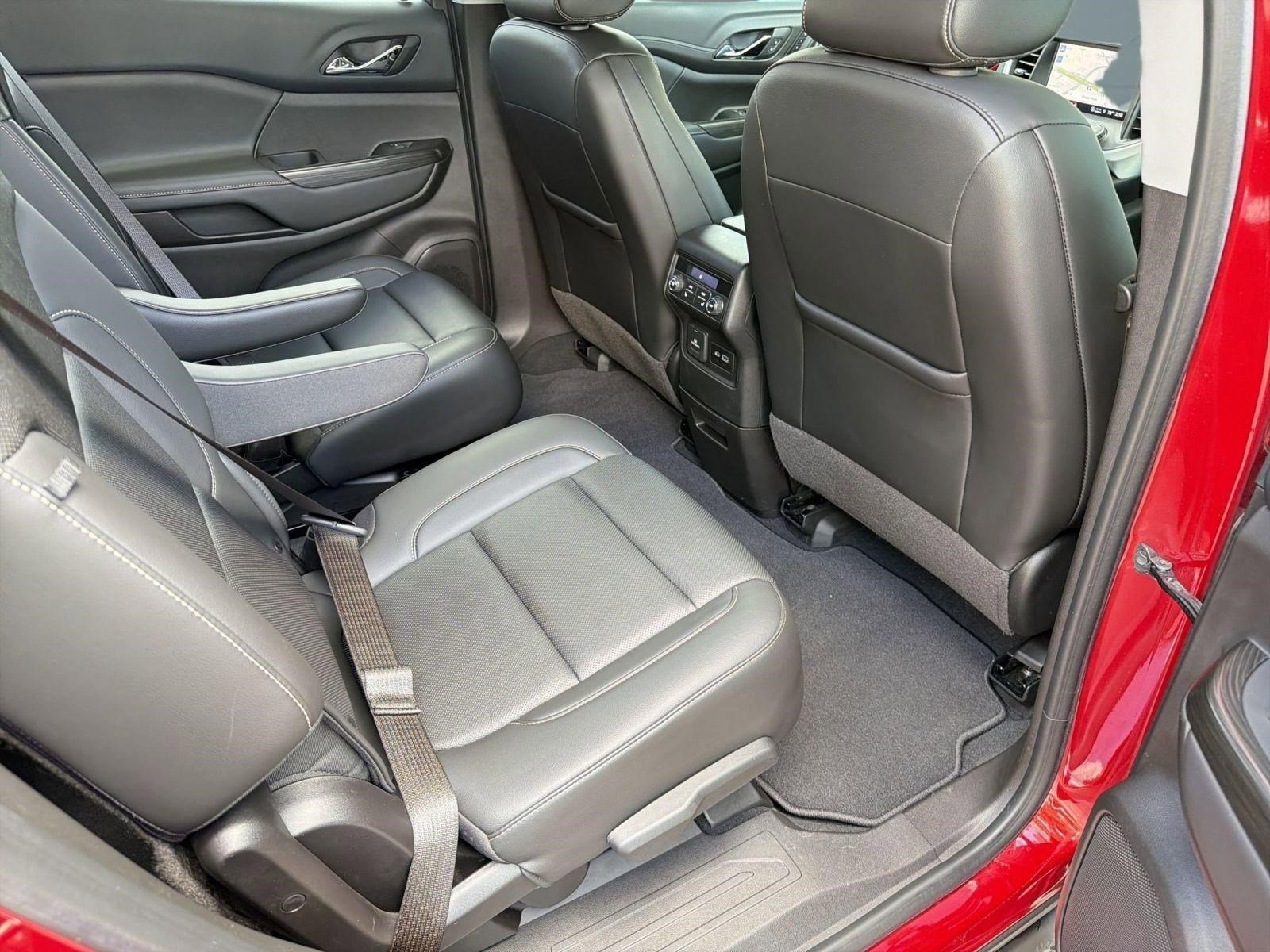 Certified 2023 GMC Acadia SLT w/ Elevation Edition image 30