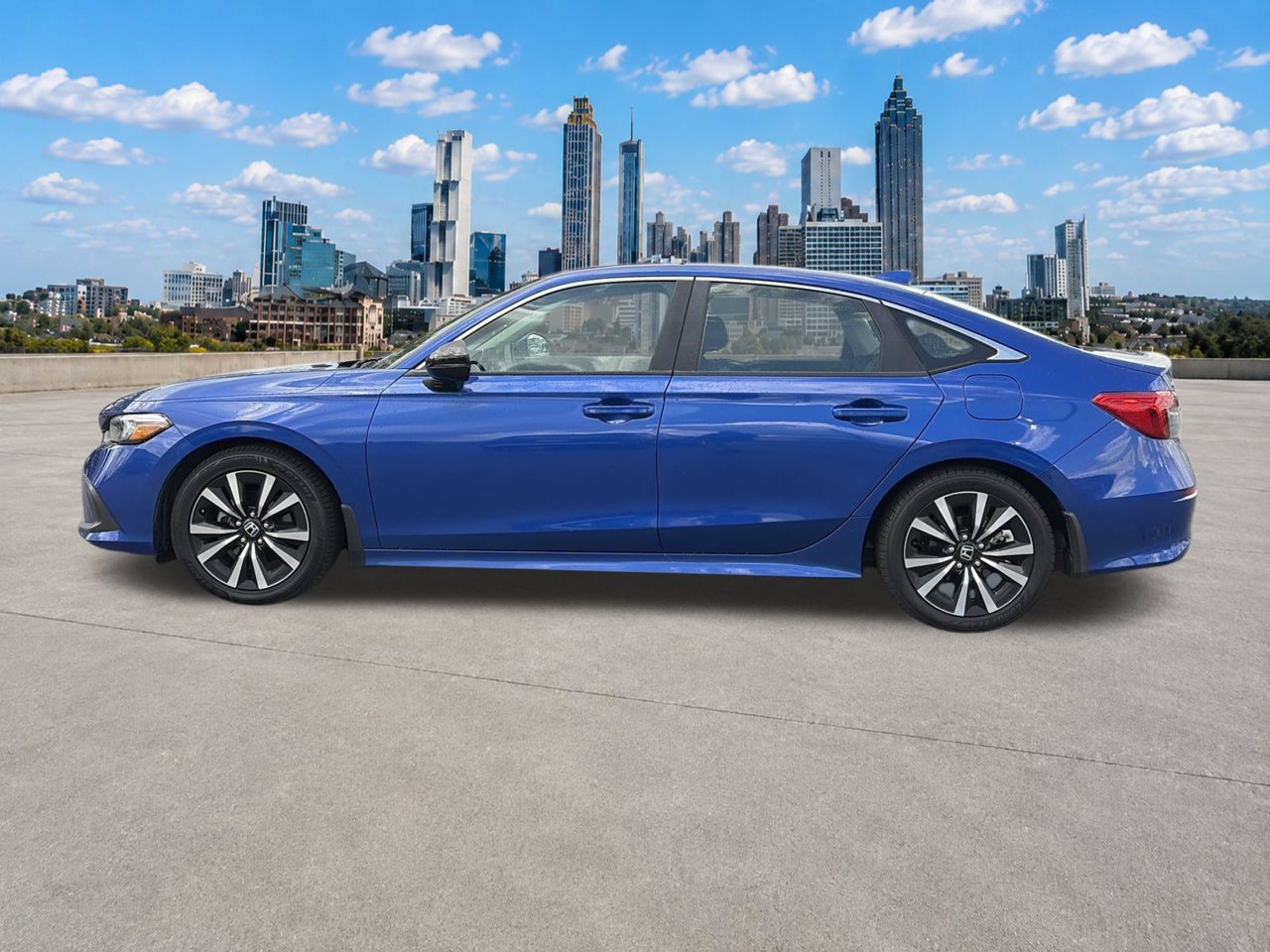 Used 2022 Honda Civic EX image 2
