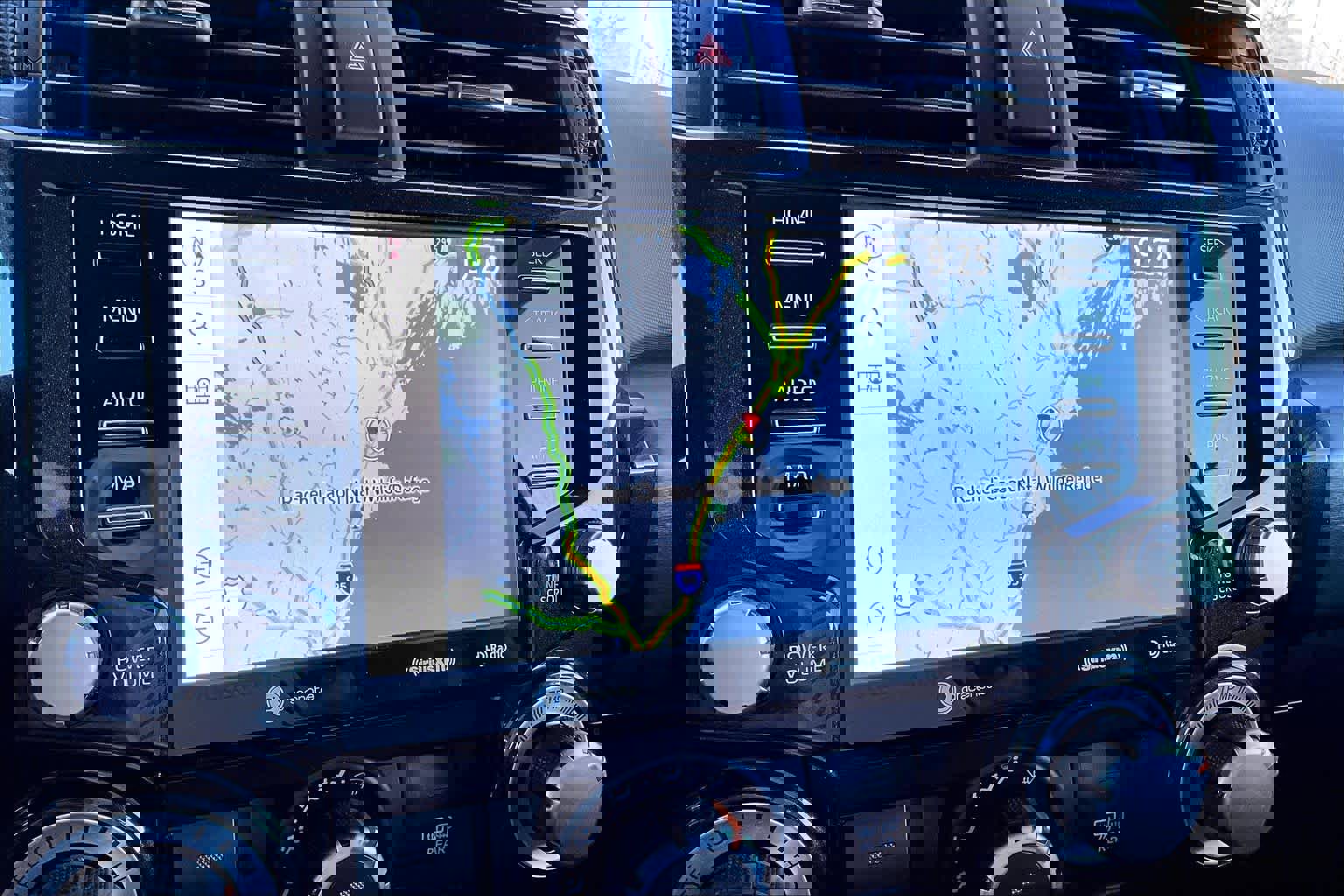 Certified 2024 Toyota 4Runner TRD Off-Road Premium image 35