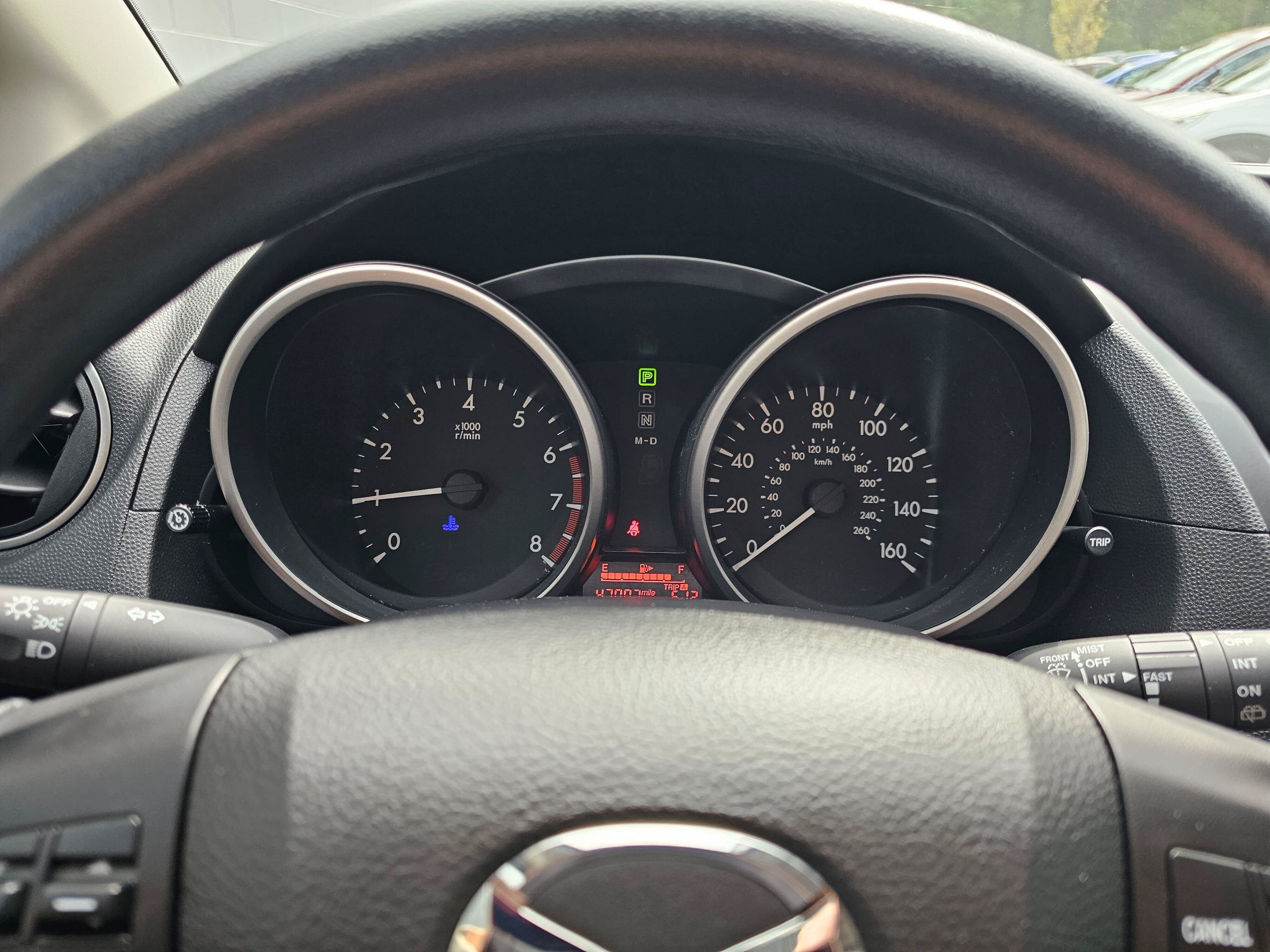 Used 2015 MAZDA MAZDA5 Sport FWD image 27
