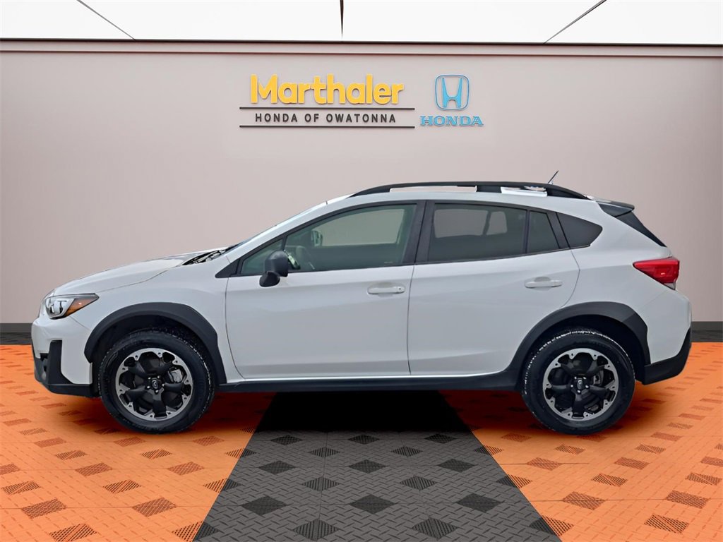 Used 2022 Subaru Crosstrek 2.0i image 2