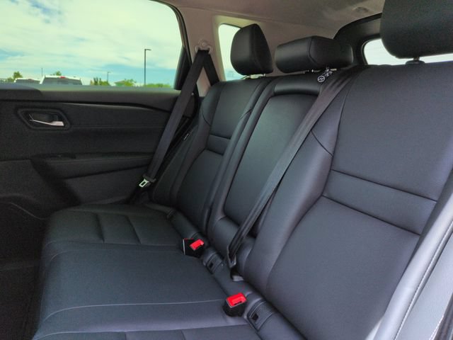 Used 2025 Nissan Rogue SL AWD/4WD image 26