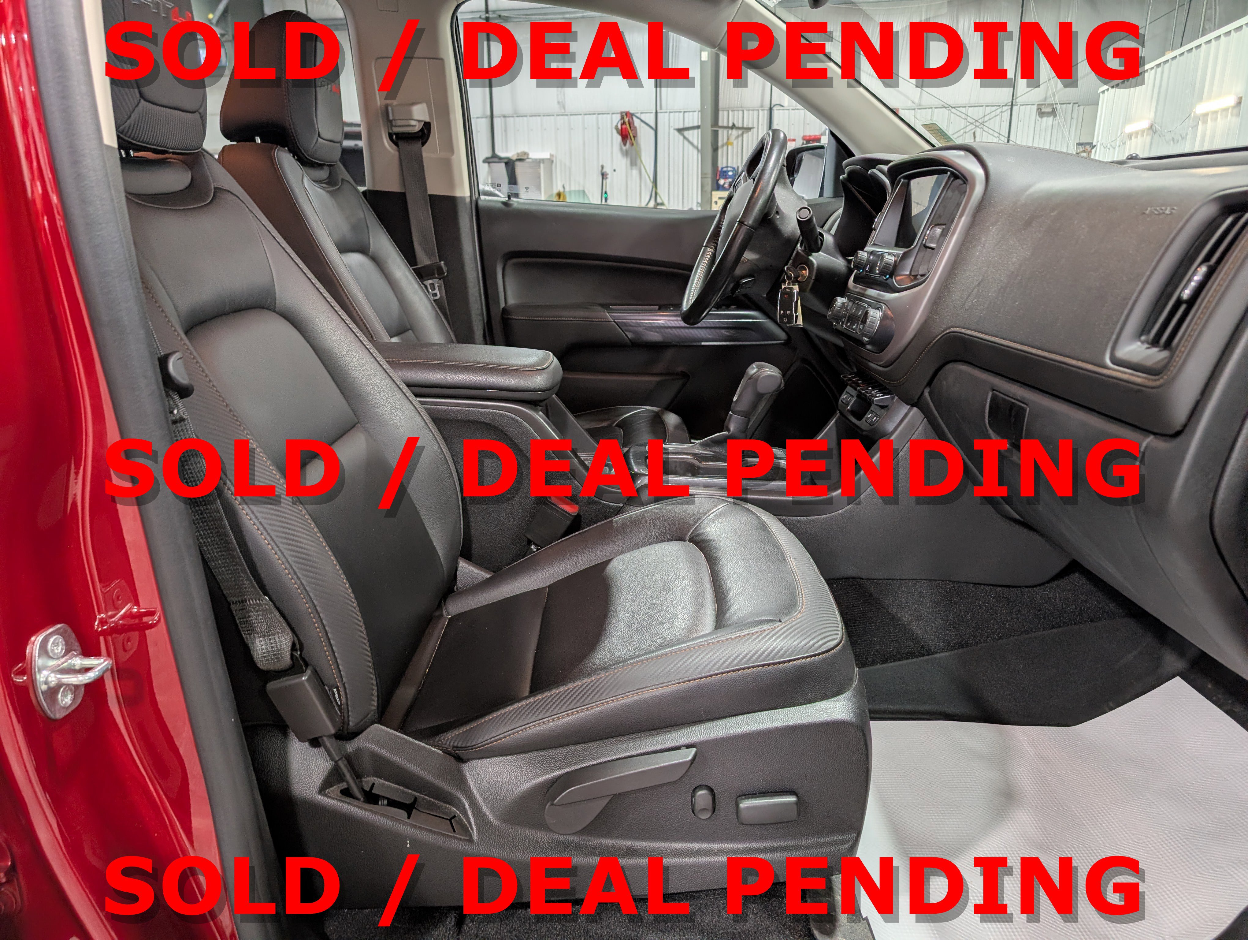 Used 2021 GMC Canyon AT4 w/ Driver Alert Package image 15