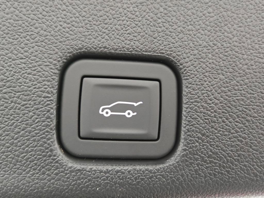 New 2026 GMC Acadia Elevation w/ Black Edition image 18