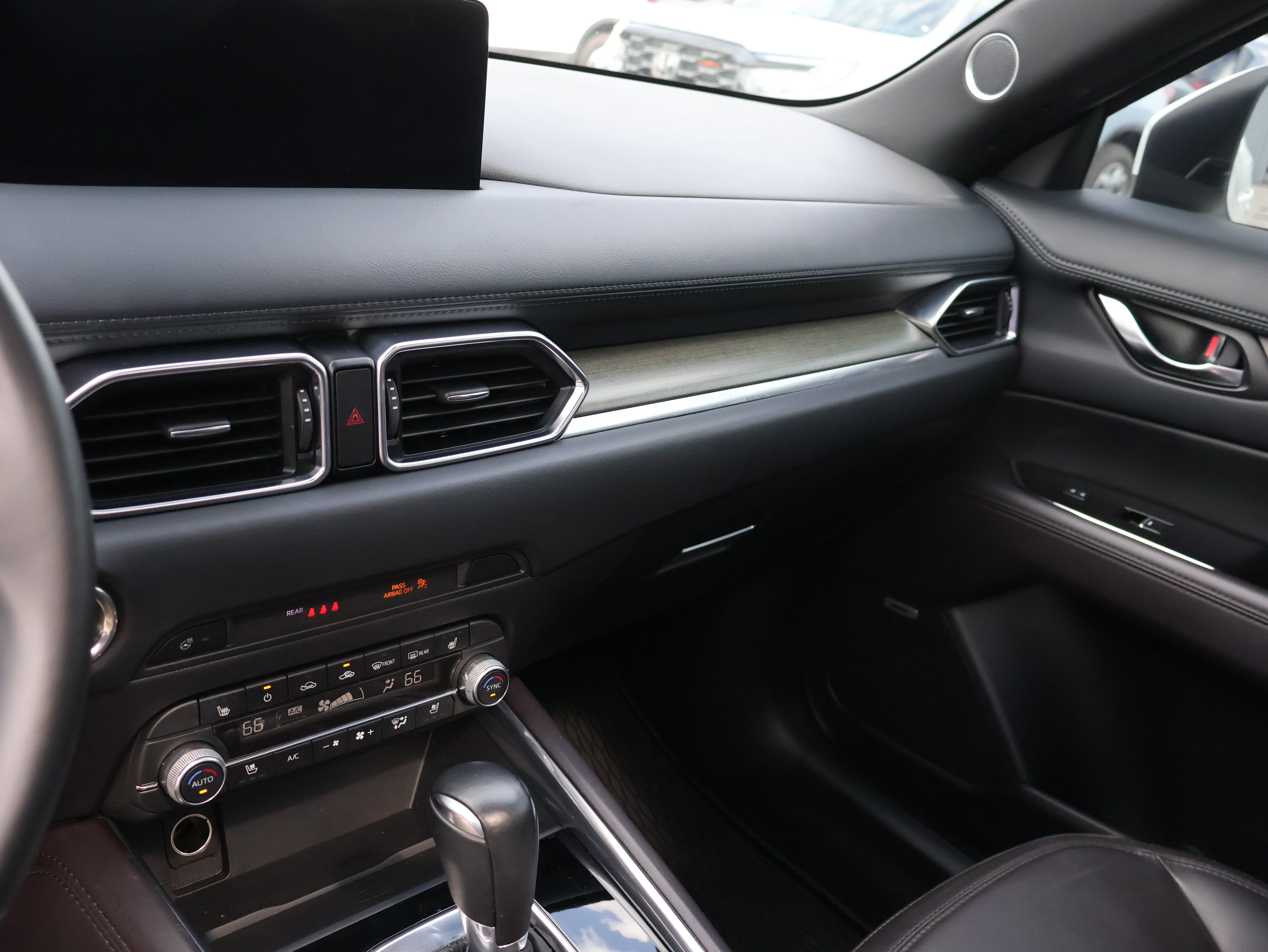 Used 2022 MAZDA CX-5 Signature AWD/4WD image 37