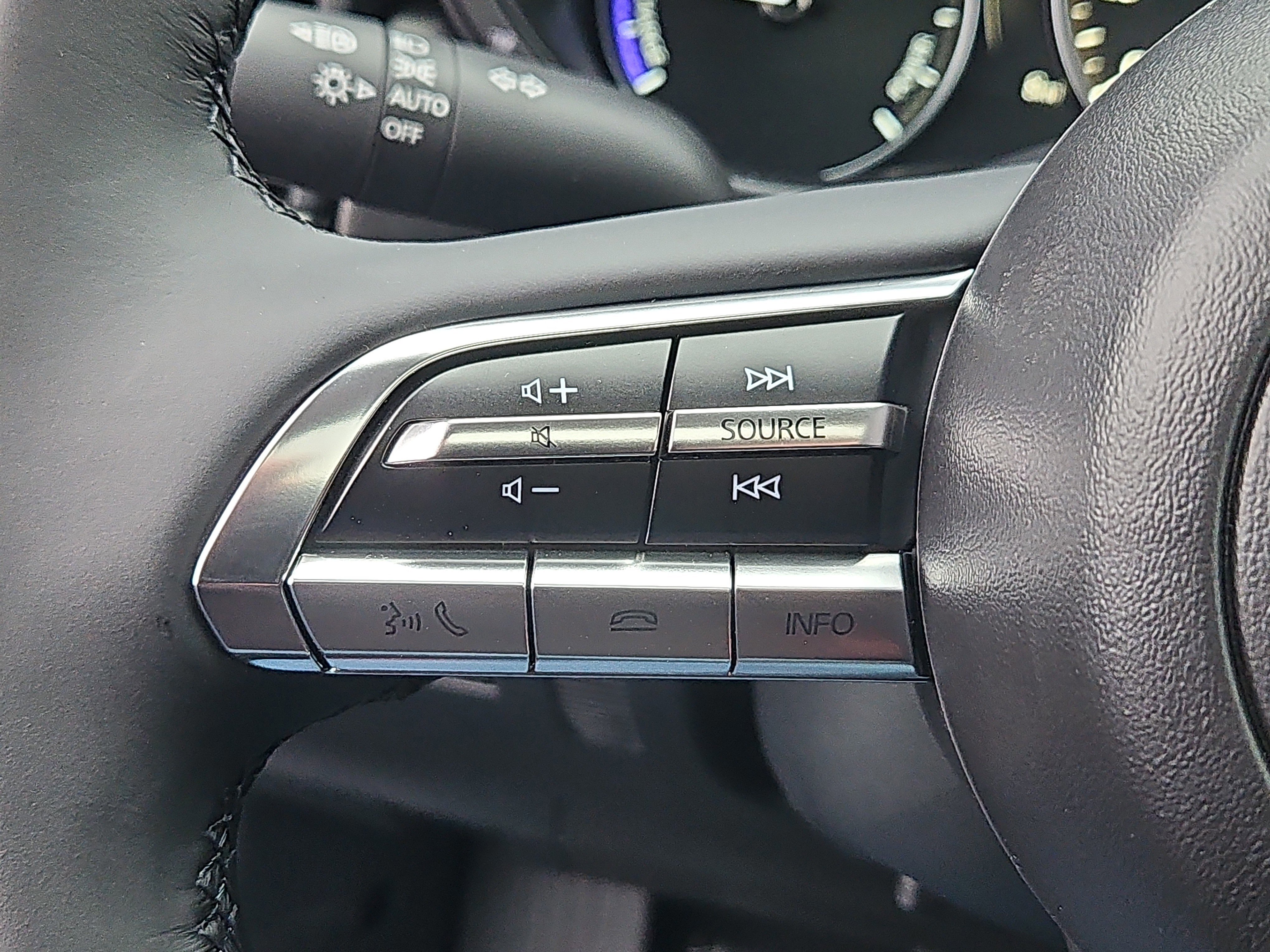 New 2026 MAZDA CX-50 AWD 2.5 Hybrid w/ Cargo Package image 15