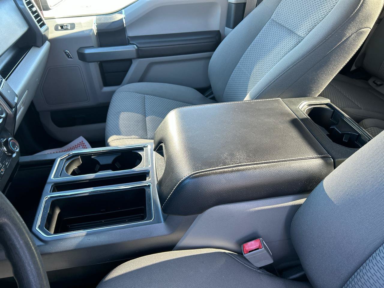 Used 2018 Ford F150 XLT AWD/4WD image 21