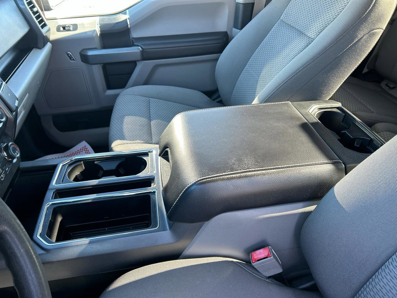 Used 2018 Ford F150 XLT image 21