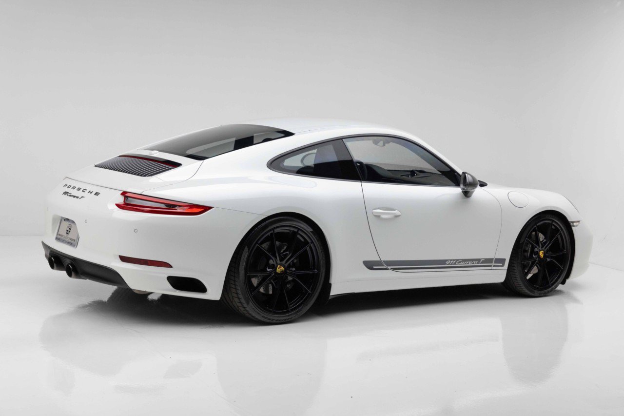 Used 2018 Porsche 911 Carrera T RWD image 19