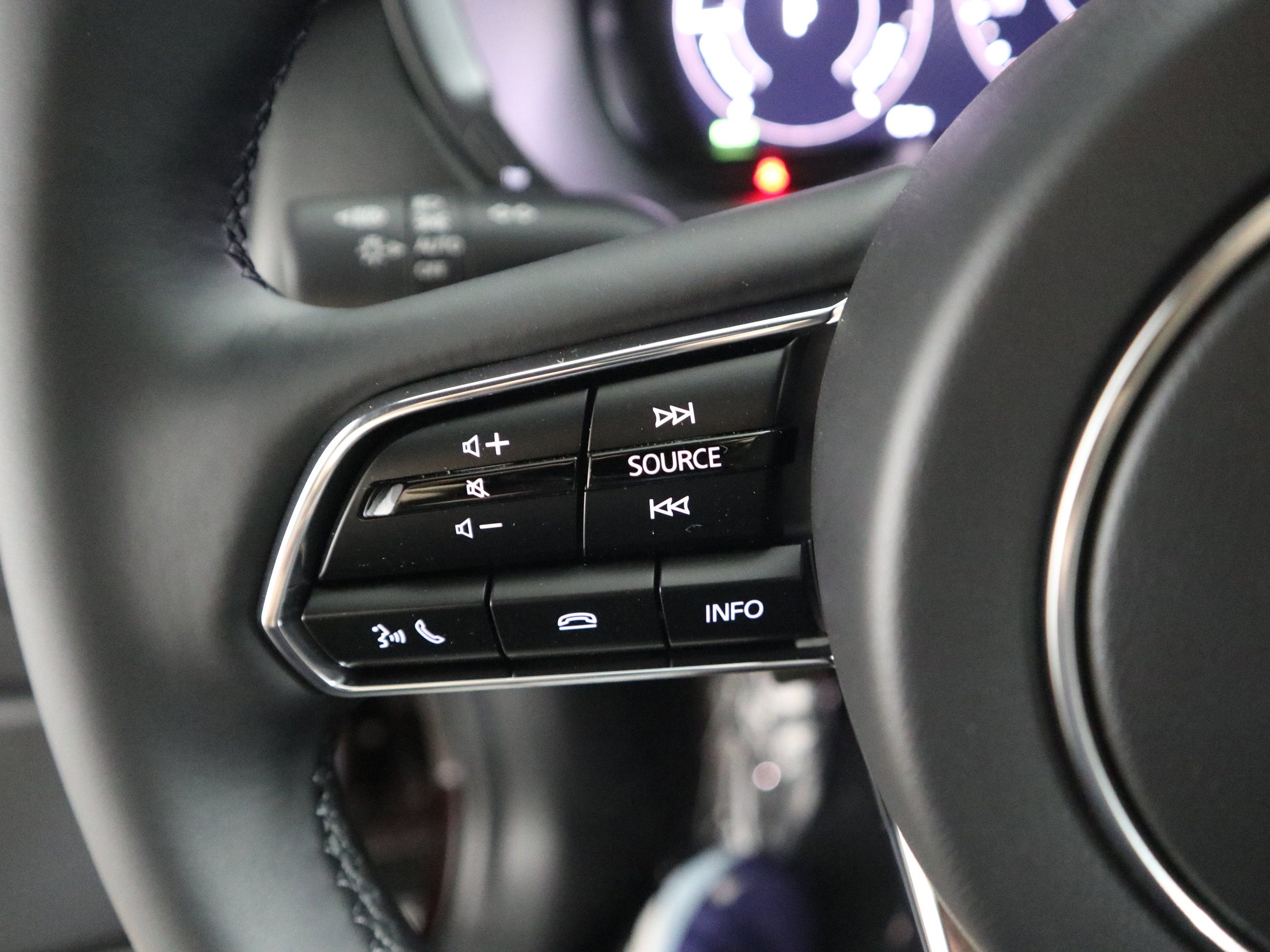 New 2026 MAZDA CX-90 Plug-In Hybrid w/ Premium Plus image 25