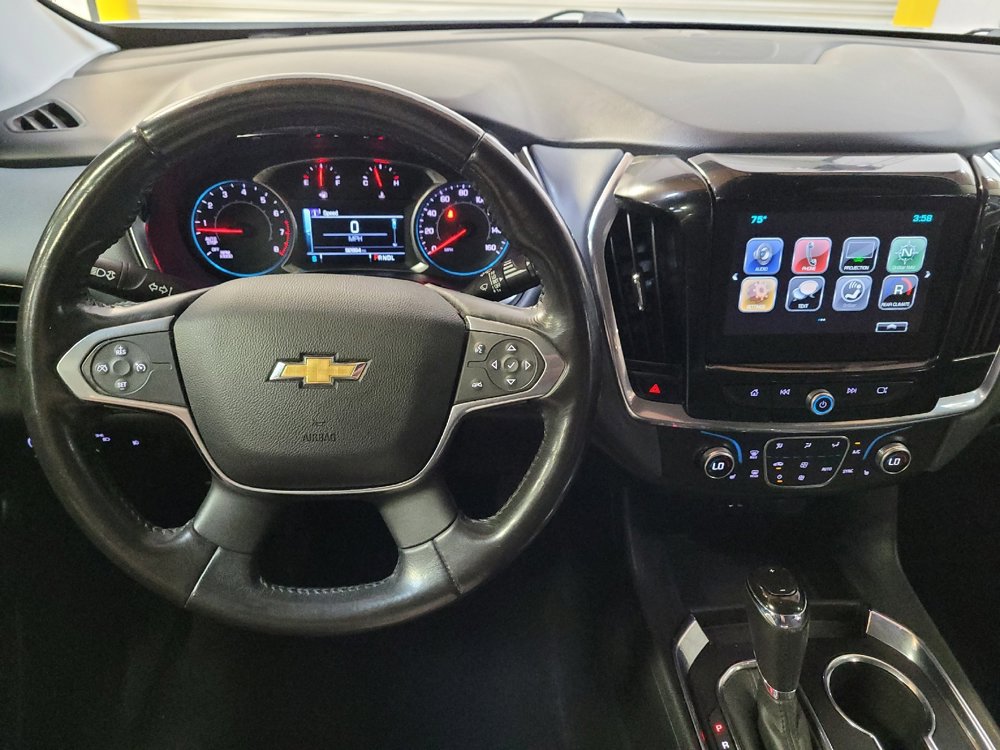 Used 2018 Chevrolet Traverse LT image 22